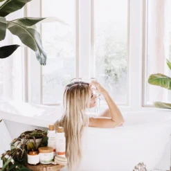 The Bounce Back Shampoo | Mango Butter + Agave + Carrot Oil | 18 Fl Oz 15 The Bounce Back Shampoo | Mango Butter + Agave + Carrot Oil | 18 Fl Oz -Skin Care Specials Store RS PDP Gallery Imagery 1280x1920 rnd311