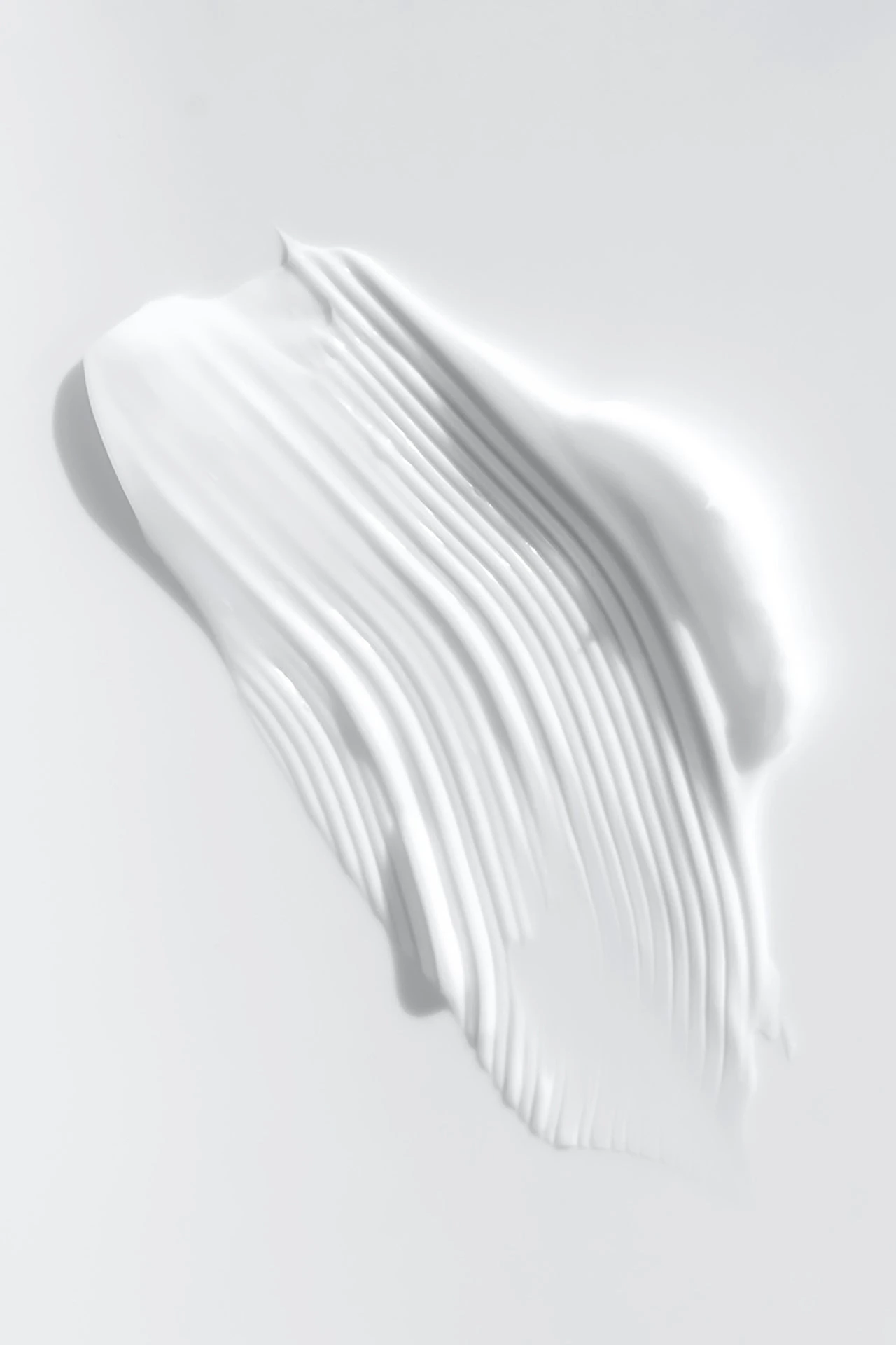 The Scalp Scrub Micro Polish | Eucalyptus + Aloe | 5 Oz 4 The Scalp Scrub Micro Polish | Eucalyptus + Aloe | 5 Oz - Image 2